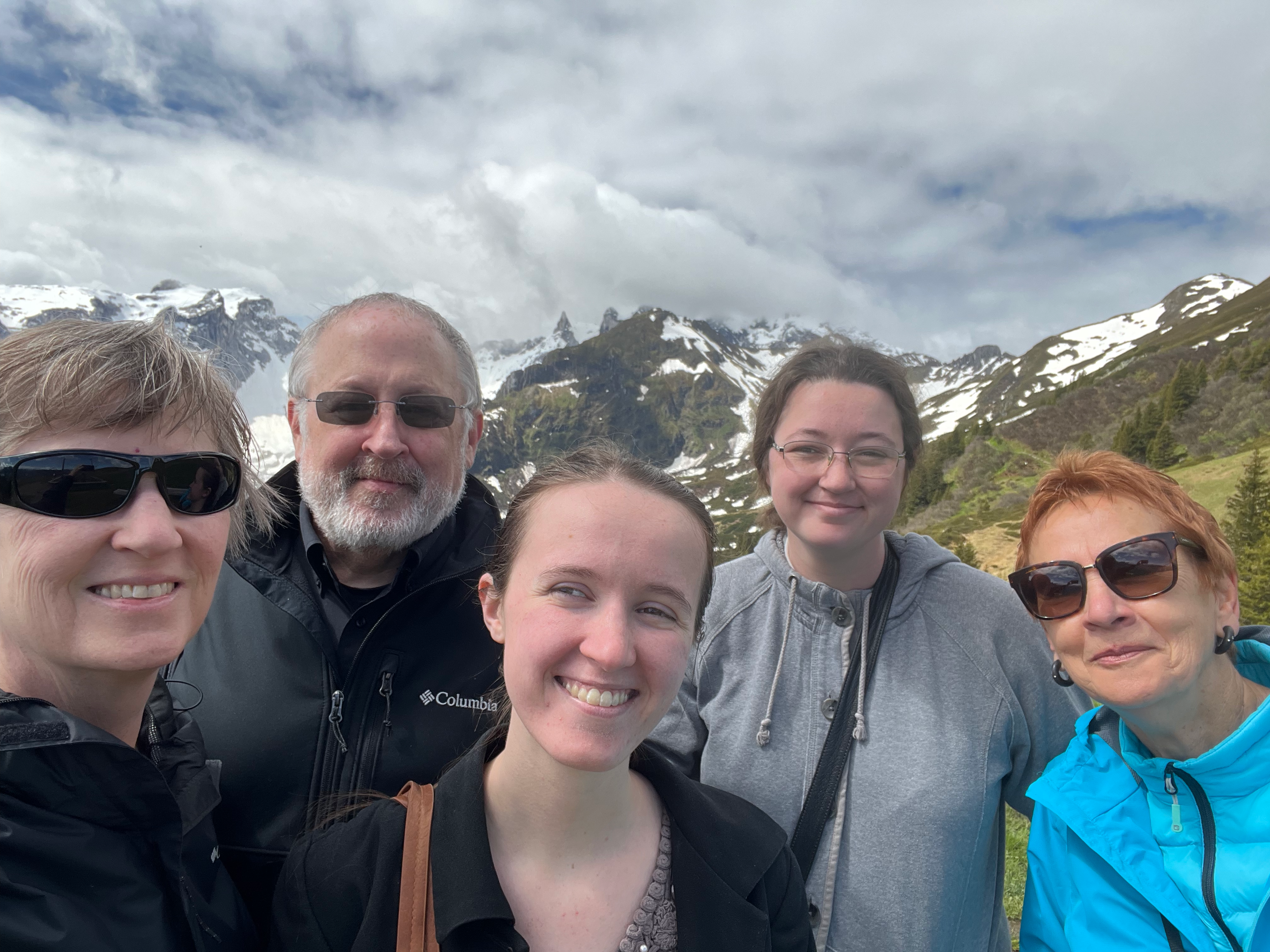 Jean, Kevin, Lela, Colette plus Ingrid!